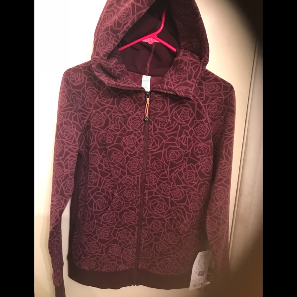 NWT Lululemon Scuba Hoodie III! Sz. 6!